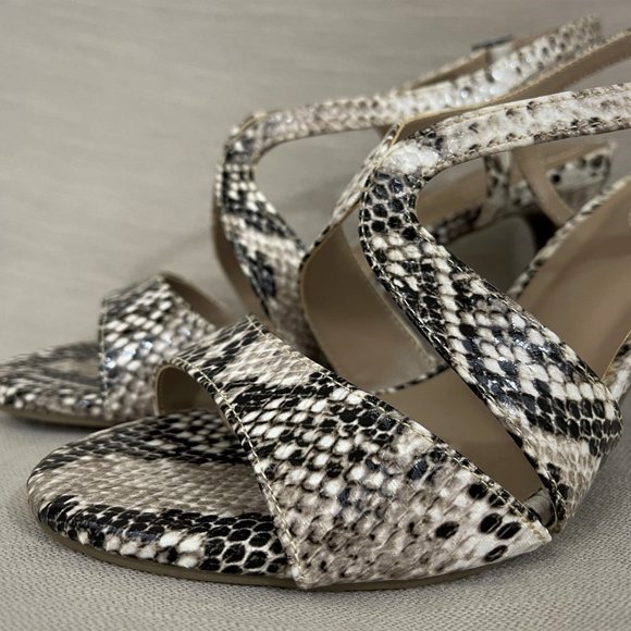 Bandolino Sz 7.5M Jamar3 Dress Sandals NWOB - Picture 7 of 10